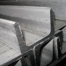 Швеллер нержавеющий г/к с уклоном внутренних граней полок AISI 316Ti UPN 20 (UNP) 20х10х3х3,5 мм DIN 1026-1 / EN 10279